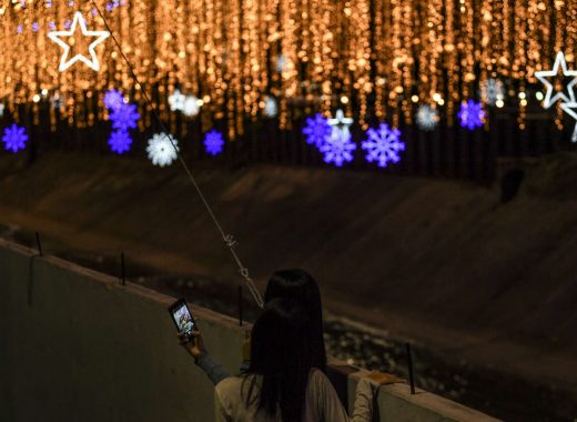 Luces navideñas en Caracas. AFP