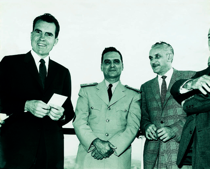 Nixon en Caracas. Fuente: Fotourbana.org vietnam