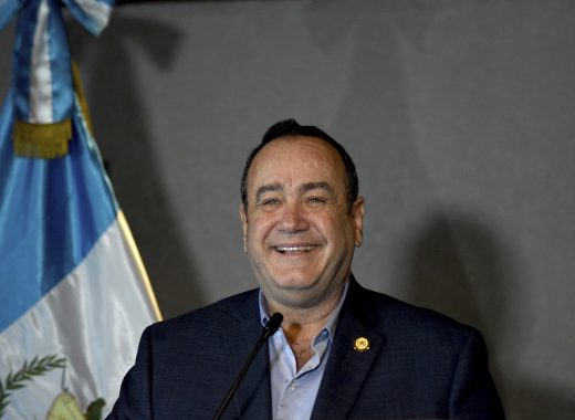 Giammattei asumió la presidencia este martes, tras la salida de Jimmy Morales
