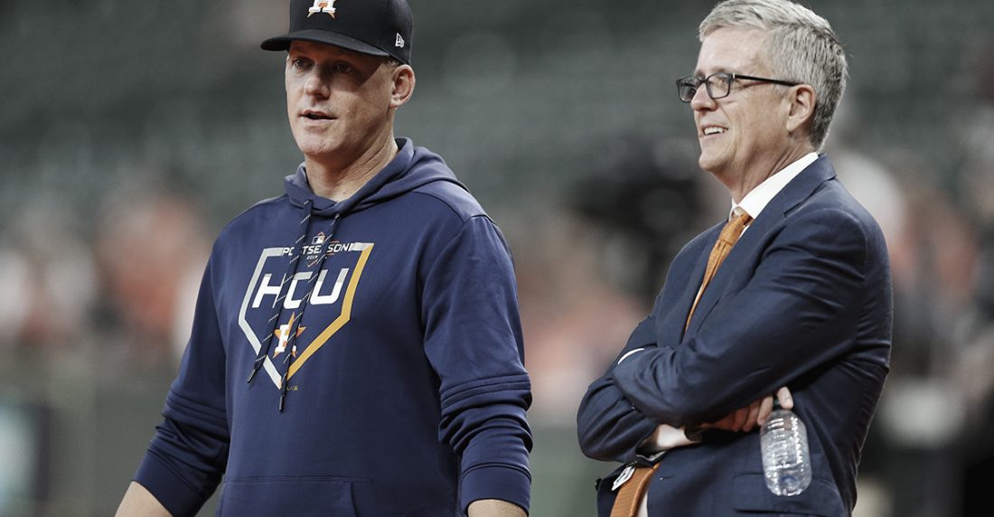 Los Astros de Houston hicieron trampa durante 2017 robando señas