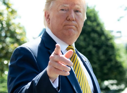 Trump pide a votantes de Bernie Sanders que le apoyen en las elecciones