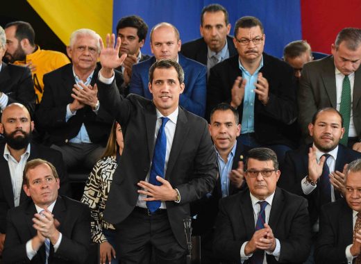 El jefe del Parlamento y presidente interino de Venezuela Juan Guaidó