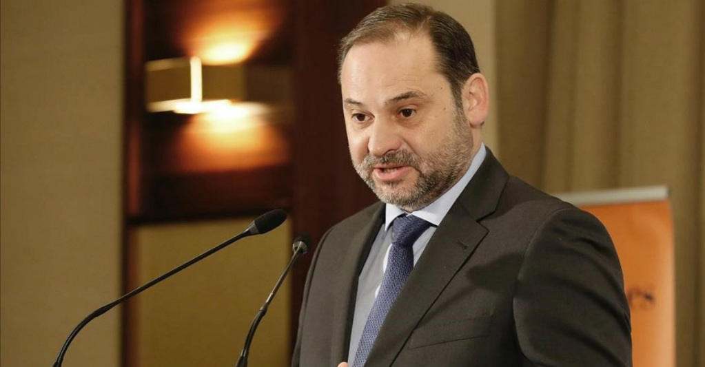 José Luis Ábalos, ministro de Fomento español. Foto: elperiodico