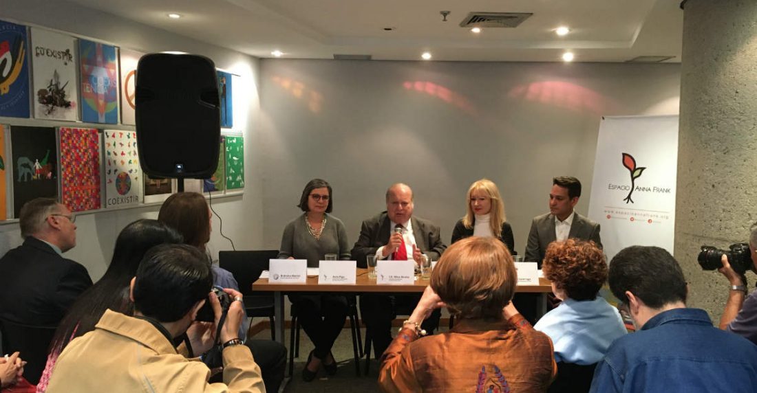 Rueda de prensa en Espacio Anna Frank. 15/1/2020. Foto: Cortesía