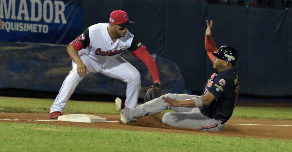 Caribes v Cardenales. Foto: El Fildeo