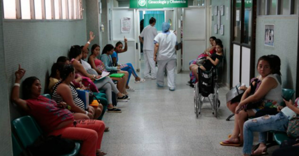 Madres venezolanas en Cúcuta. Foto: La Opinión
