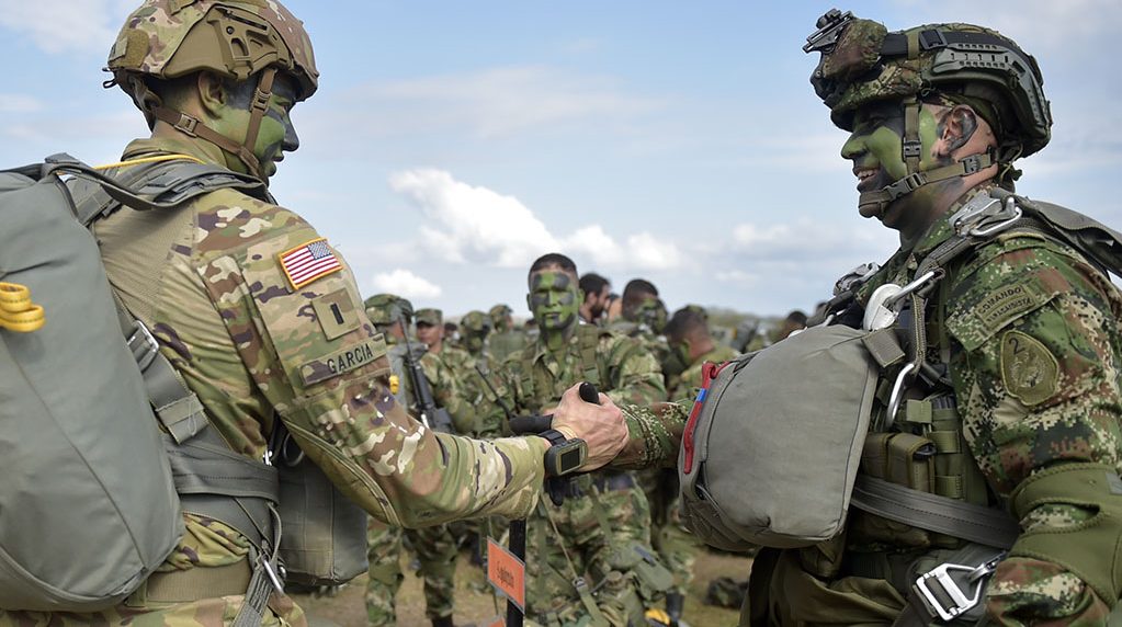 EEUU y Colombia sacan músculo con ejercicios militares