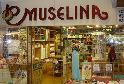 Muselina borda un “Se Vende”