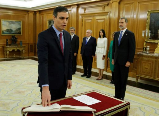 Pedro Sánxhez promete como jefe del Gobierno español. AFP