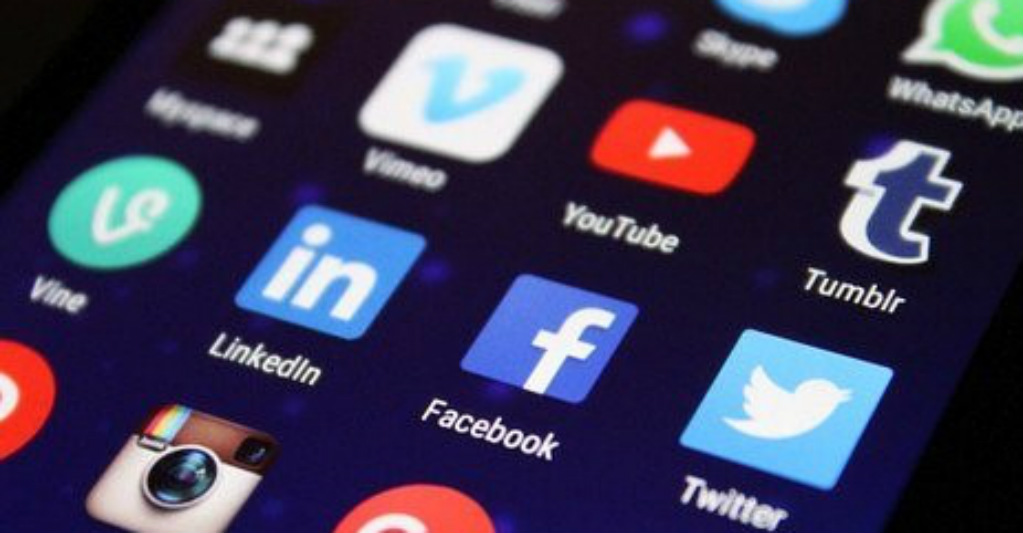 Redes sociales / Estafas por internet
