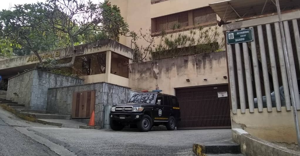 Policía militar chavista allana casa del tío de Juan Guaidó