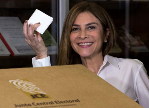 República Dominicana suspendió elección municipal por falla informática