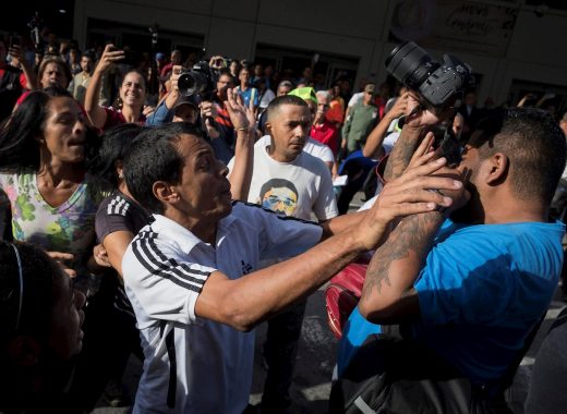 SIP Violencia Guaidó Maiquetía