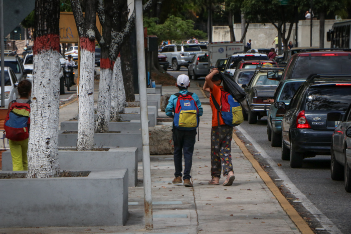 NIÑEZ-CARACAS