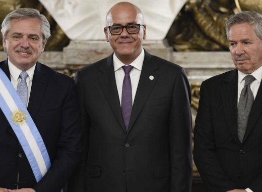 Justicia argentina investiga ingreso de Jorge Rodríguez al país