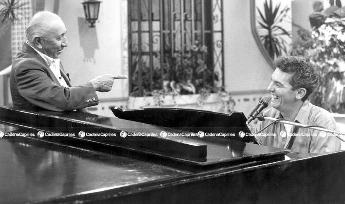 Simón Díaz - Ilan Chester