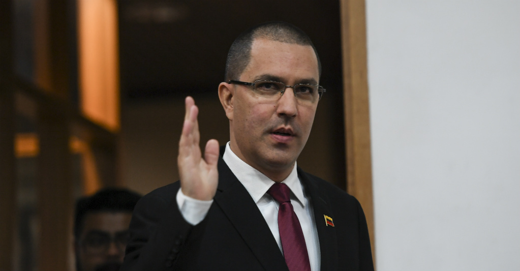 "Si cometen nuevos delitos, serán juzgados": Jorge Arreaza amenaza a los excarcelados Arreaza: "EE UU pierde su tiempo al proponer transición en Venezuela"