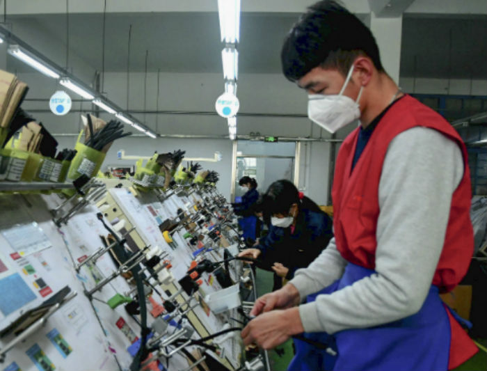 economía Covid-19 mata a director de hospital de Wuhan