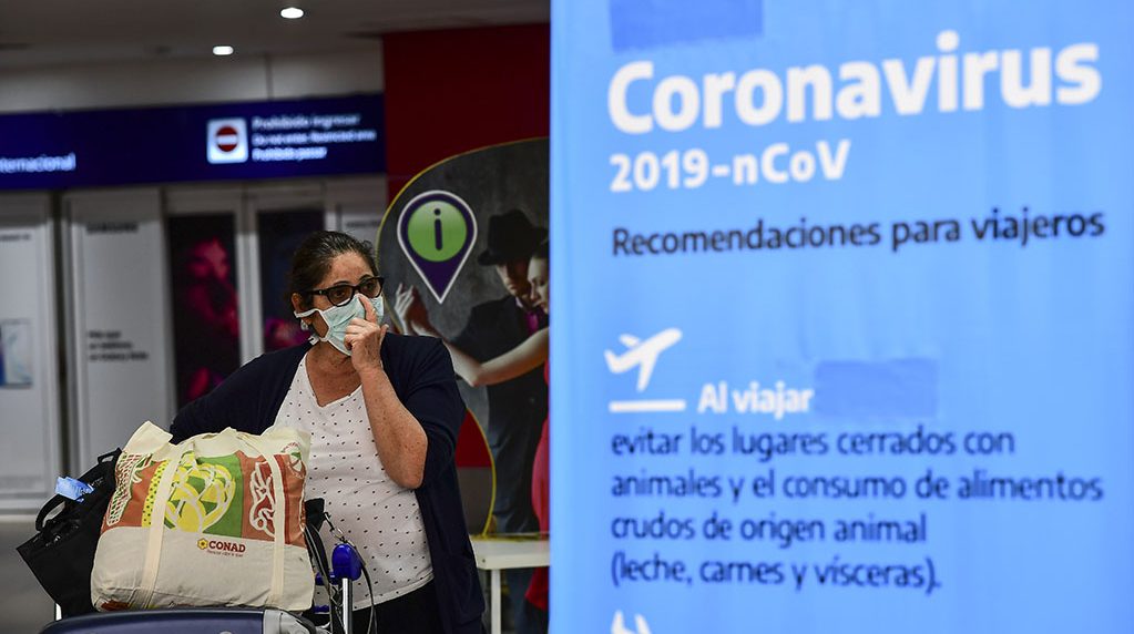 Argentina y Bolivia suspende vuelos con China y Europa