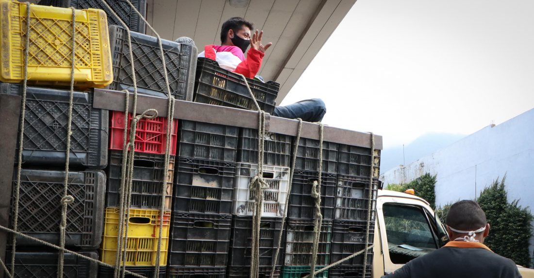 Agricultores y abastecimento de caracas mercados