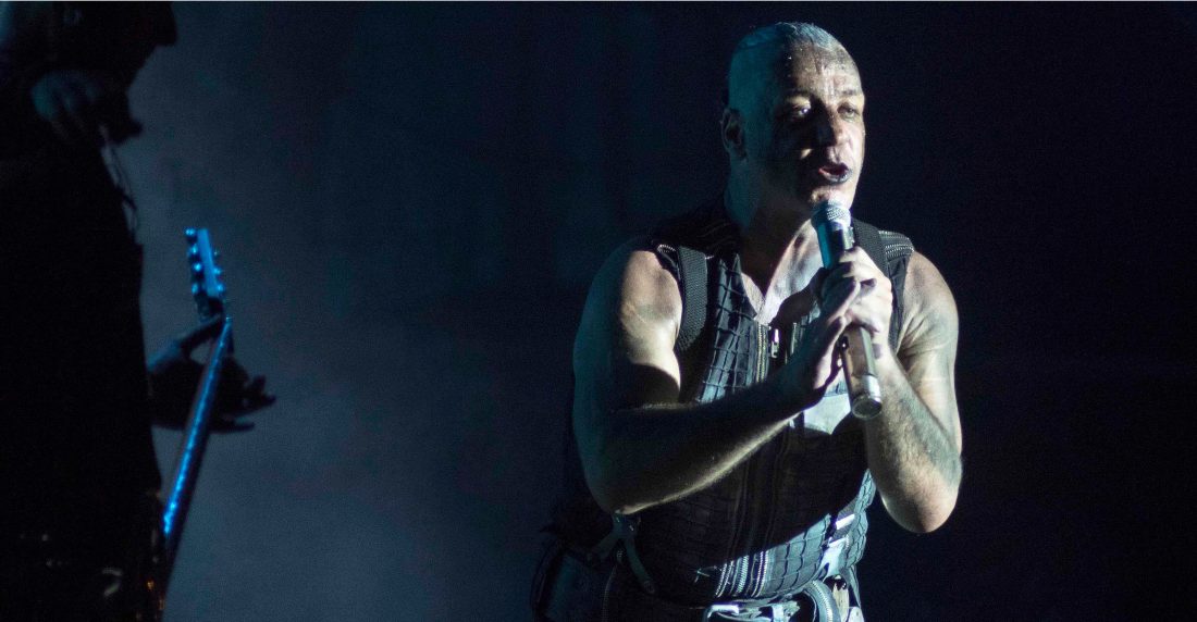 El cantante y líder del grupo alemán de rock Rammstein, Till Lindemann