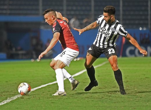 Libertad vence al Caracas FC en la Copa Libertadores