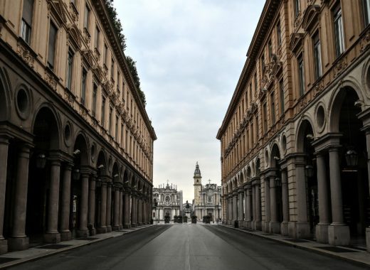 El mundo queda desolado por el coronavirus. Foto: AFP