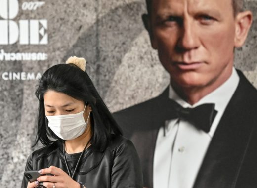 Nuevo coronavirus llega a Hollywood. Foto: AFP