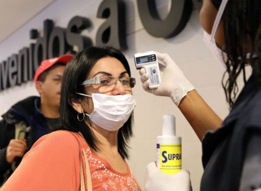 Colombia confirma primer caso de Covid-19. Foto: EFE