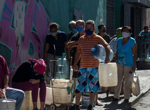 nuevos contagios Pedro Torrellas: En cuarentena hay que evitar saturarse de información. Covid-Jorge Rodríguez 19 Foto: AFP