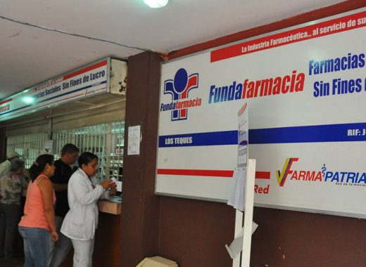 Fundafarmacia mantiene abiertas sus 30 sedes. Foto: Diario Avance