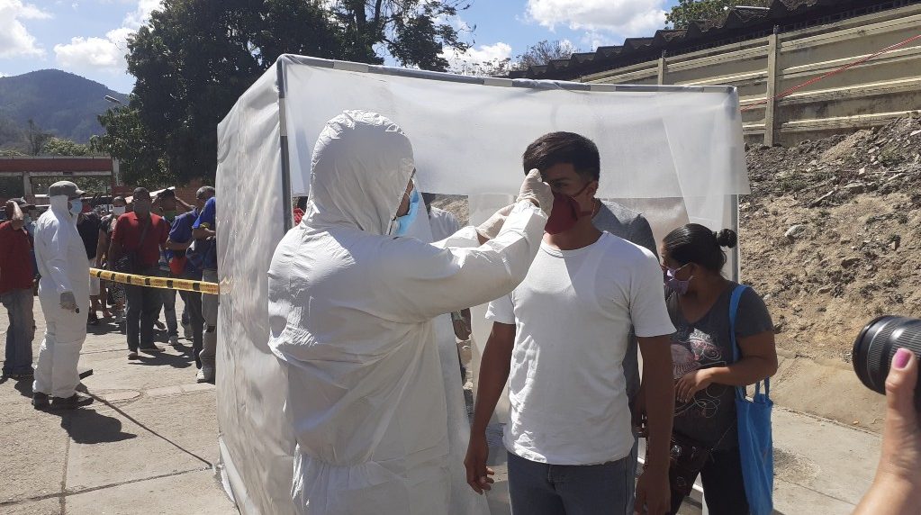 Trabajadores de salud, los más vulnerables ante Covid-19 en Venezuela