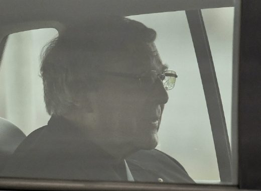 Cardenal australiano resulta absuelto de pedofilia. AFP