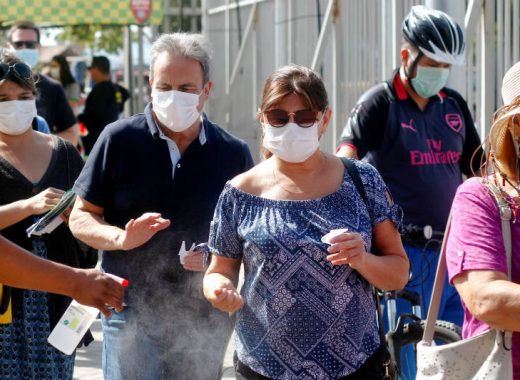 Chile confirma 22 fallecidos por coronavirus. EFE cuarentena santiago