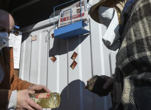 Enfermos deben seguir tratamientos pese a coronavirus. Foto: AFP