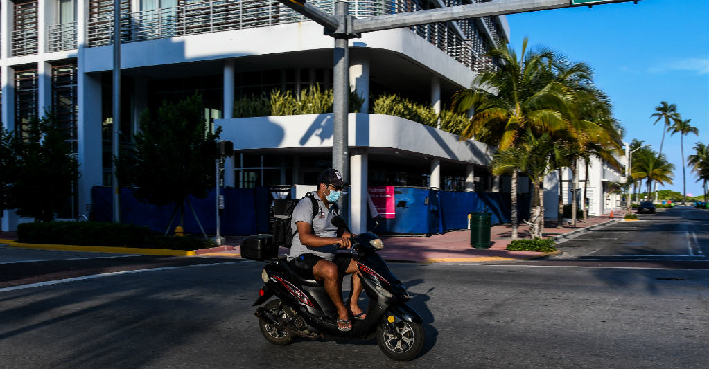 Florida sobrepasa las 100 muertes por coronavirus. Foto: AFP