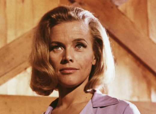 Honor Blackman, exchica Bond, fallece a los 94 años. Foto: The Sun