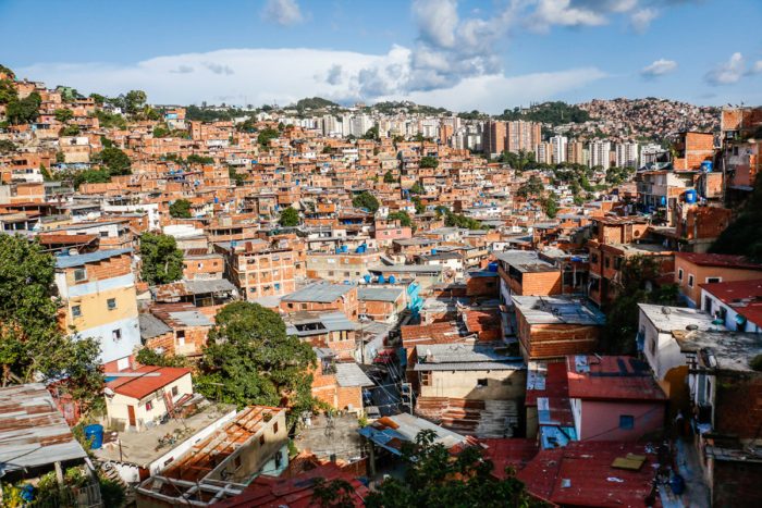 toque de queda en petare