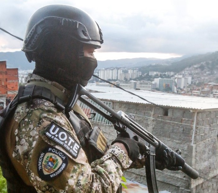 Allanamientos militares en Petare