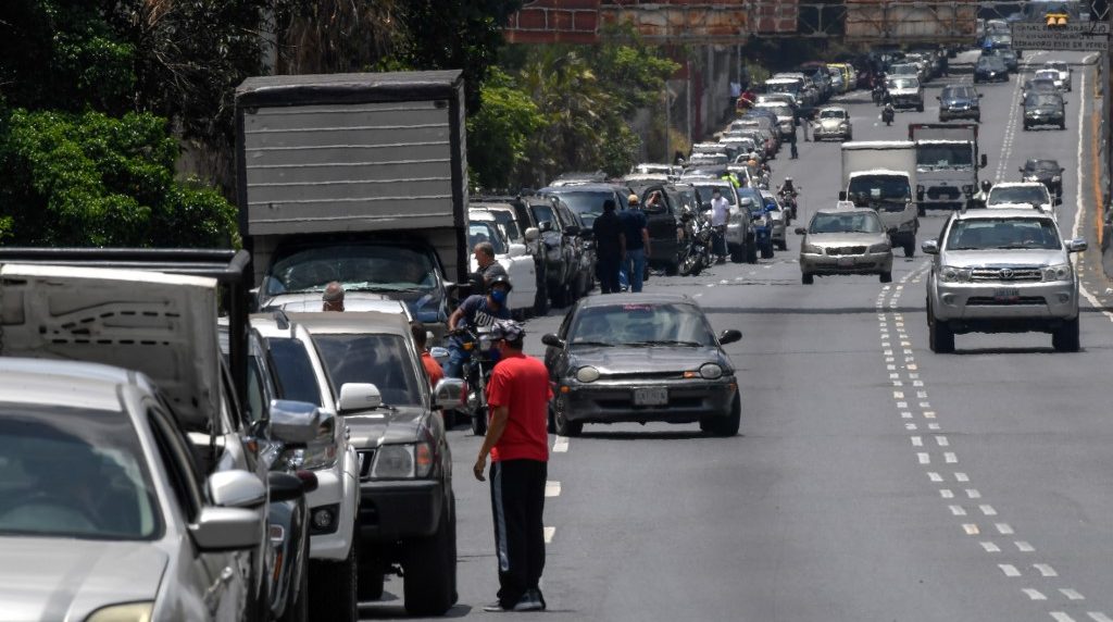 mitología gasolina a precio internacional venezuela