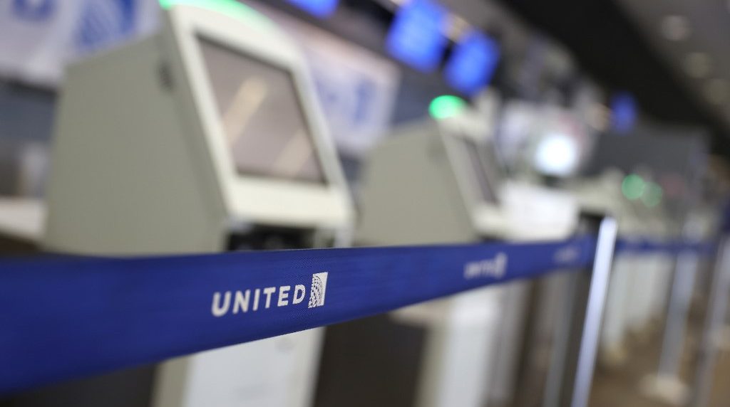 aerolineas united counter