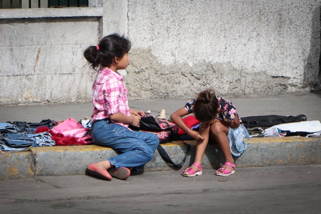 mendigar para poder comer infancia paupérrima