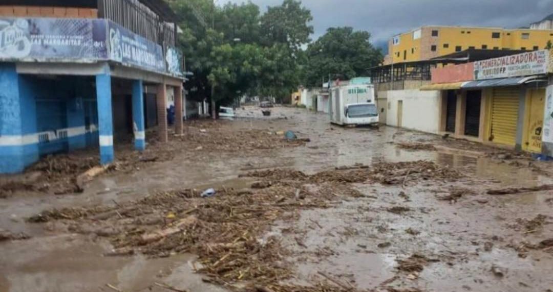 Desborda el río El Limón Aragua Maracay