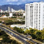 Reactivación turística en Margarita: esperan hasta 27 vuelos diarios en Semana Santa https://eltiempove.com/hasta-27-vuelos-diarios-estaran-llegando-a-margarita-esta-semana-santa/ Isla de Margarita temblor