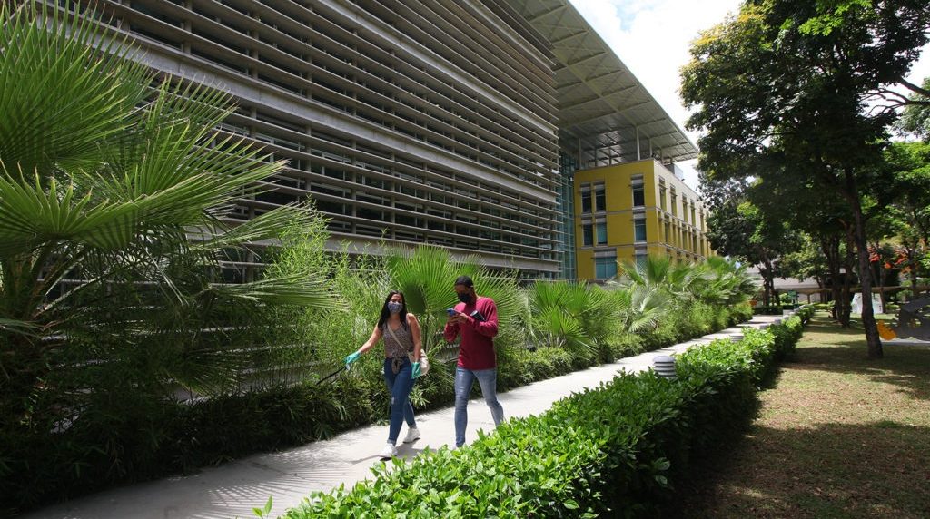 UCAB Open English COME