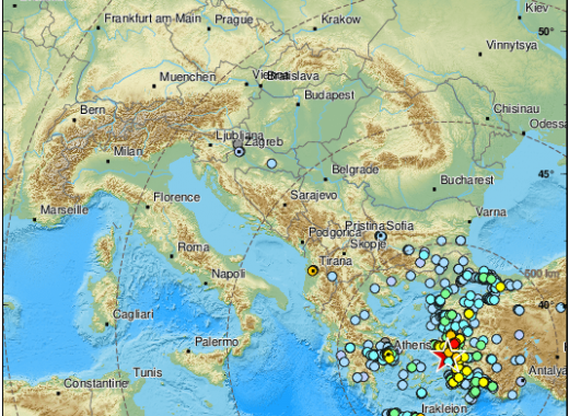 Fuerte sismo en Samos
