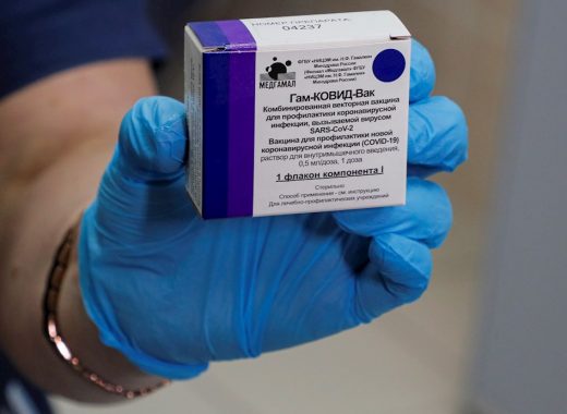 Rusia defiende su vacuna