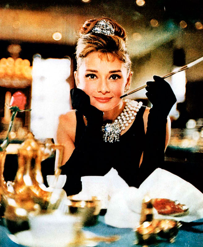  Audrey Hepburn en Desayuno en Tiffany´s - copia