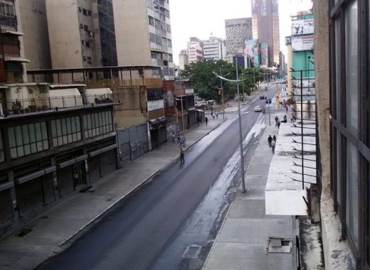 Caracas gris