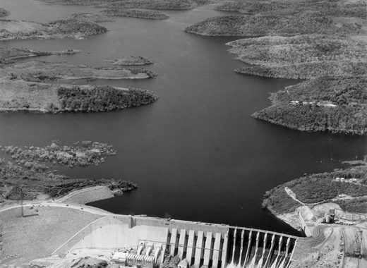 Guri, tiene electricidad pero no hay como